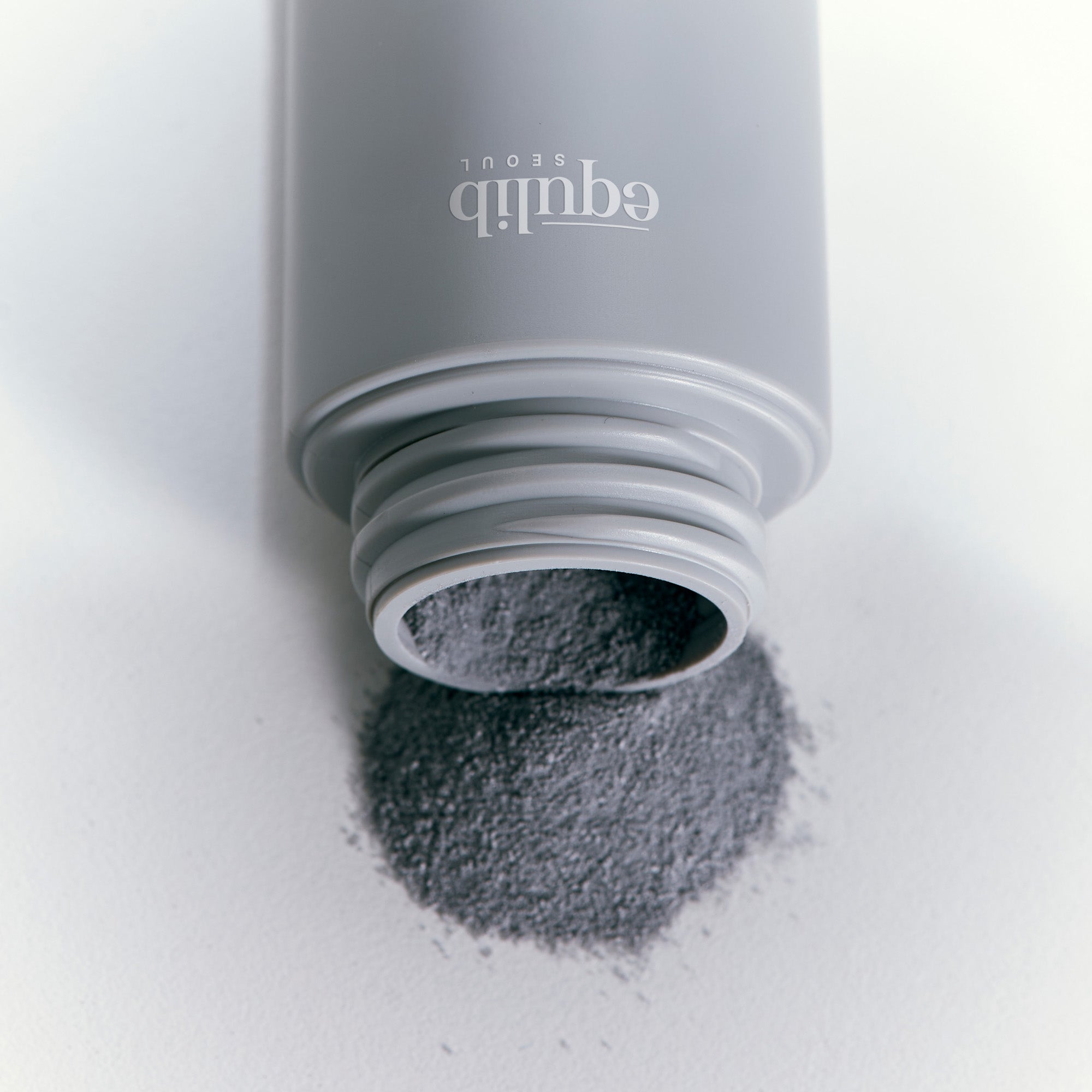 Eau Briller Enzyme Clay Powder Wash